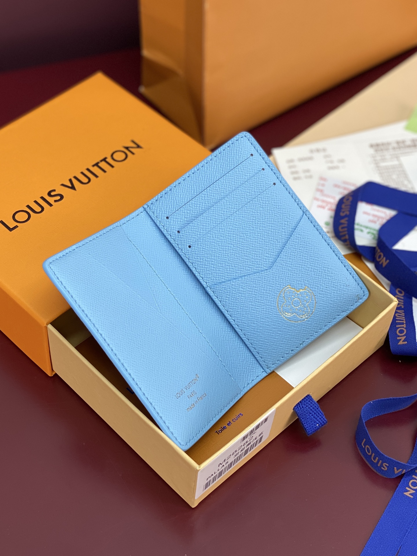 LOUIS VUITTON LV 루이비통 포켓 오거나이저 '모노그램 도넛' 라이트 블루 (M28282) 카드 지갑