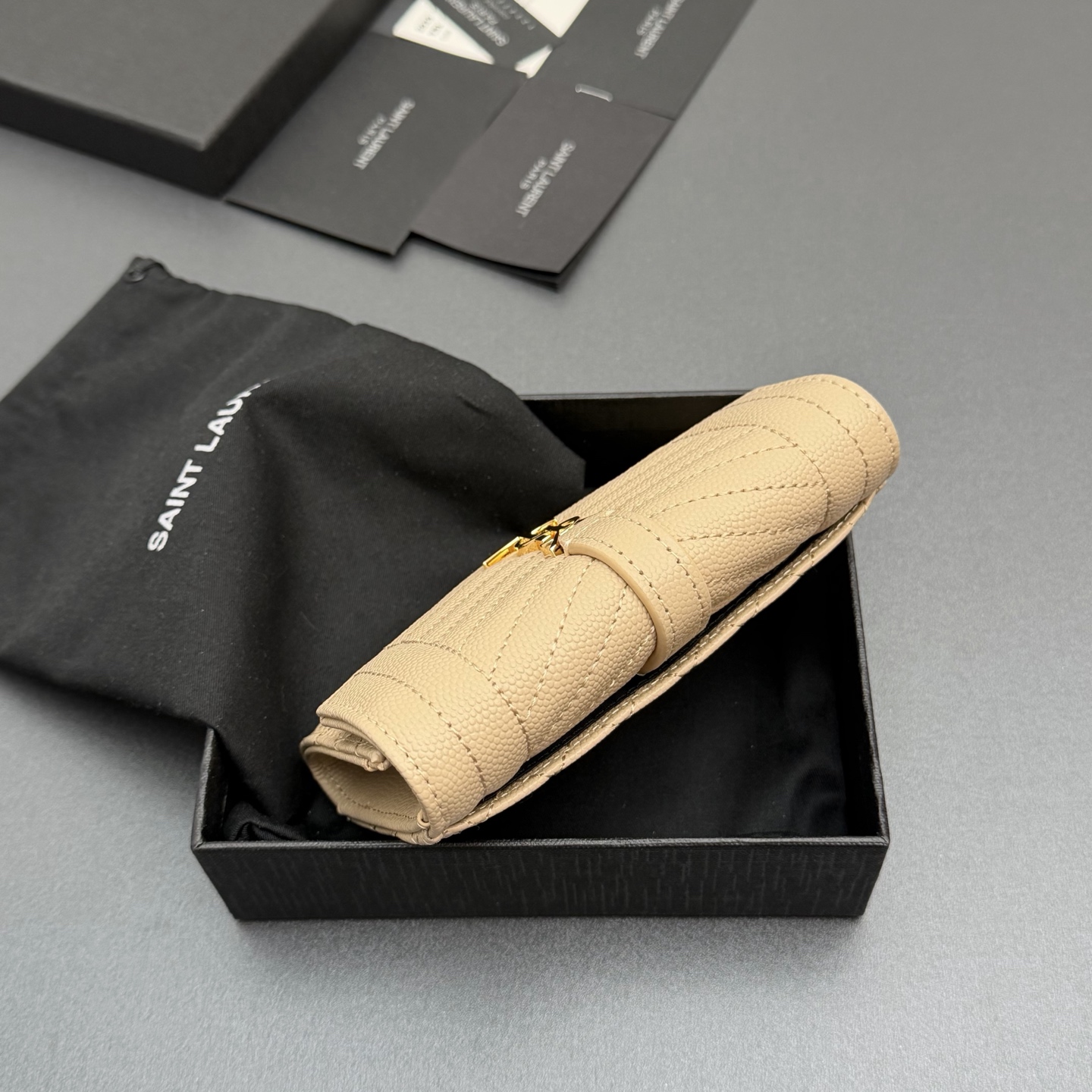Saint Laurent YSL 생로랑 마틀라세 소형 에디 퀼팅 지갑