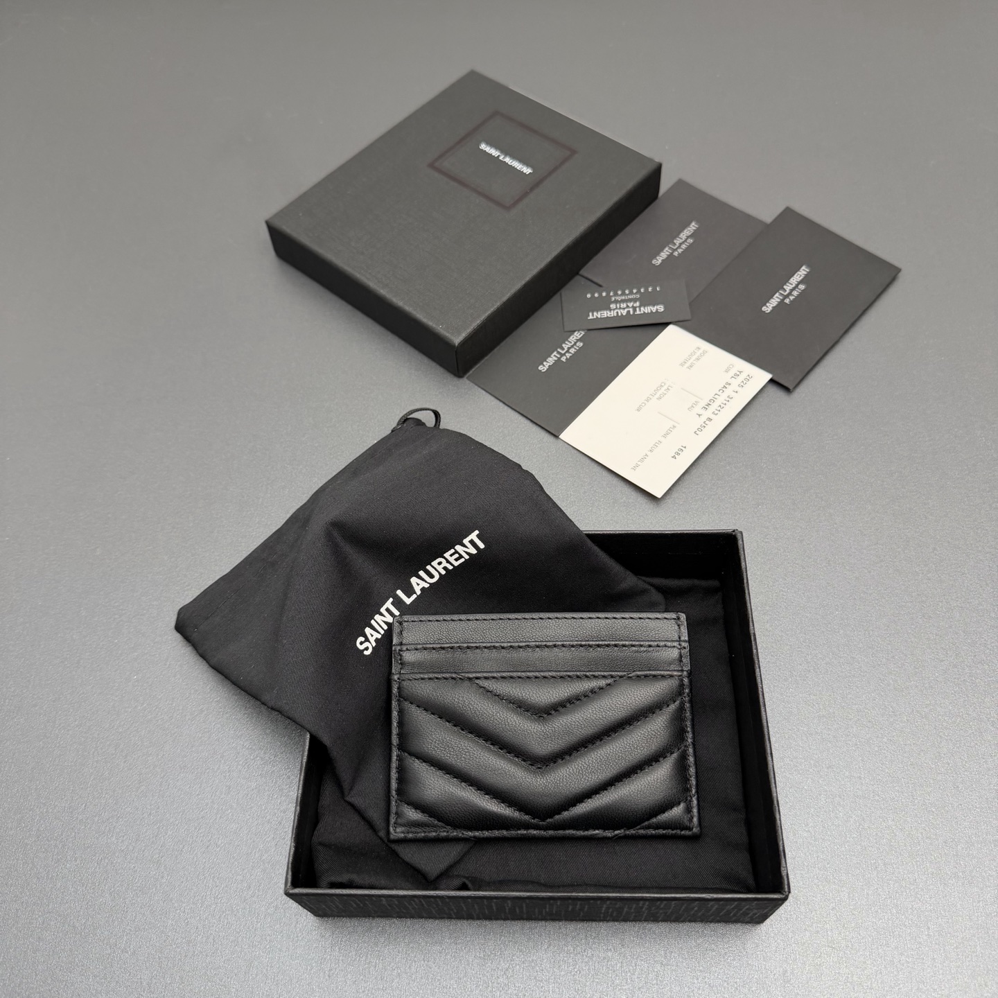 Saint Laurent YSL 생로랑 마틀라세 램스킨 카드 홀더 지갑