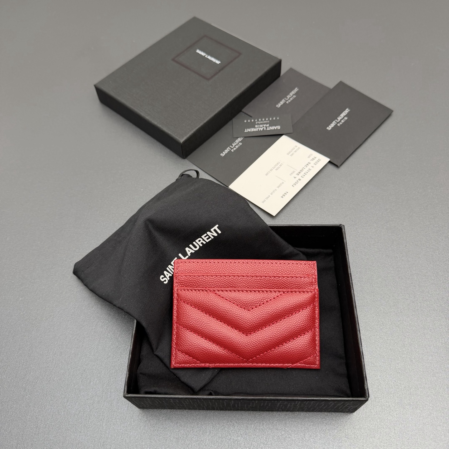 Saint Laurent YSL 생로랑 마틀라세 그레인 레더 카드 홀더 지갑