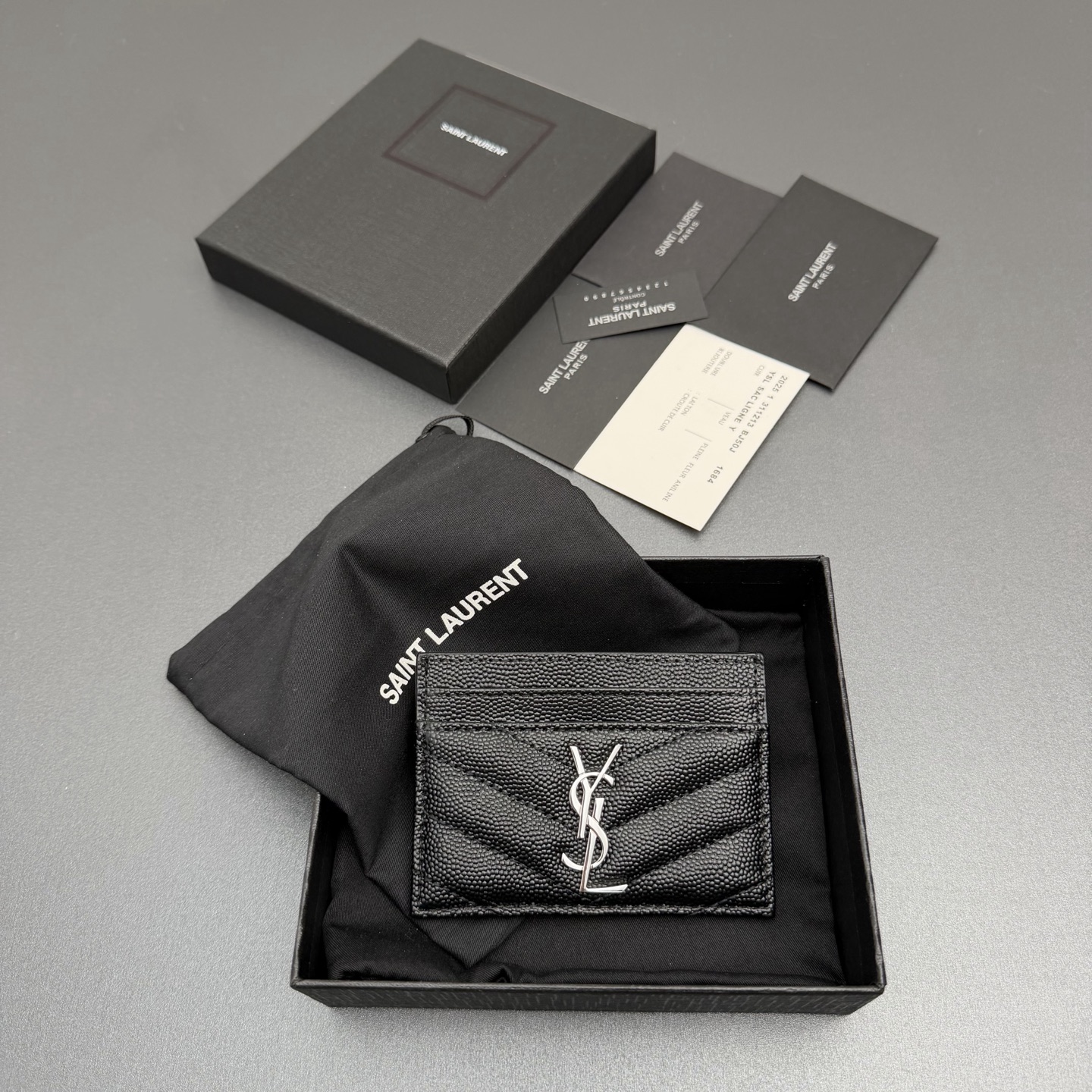 Saint Laurent YSL 생로랑 마틀라세 그레인 레더 카드 홀더 지갑