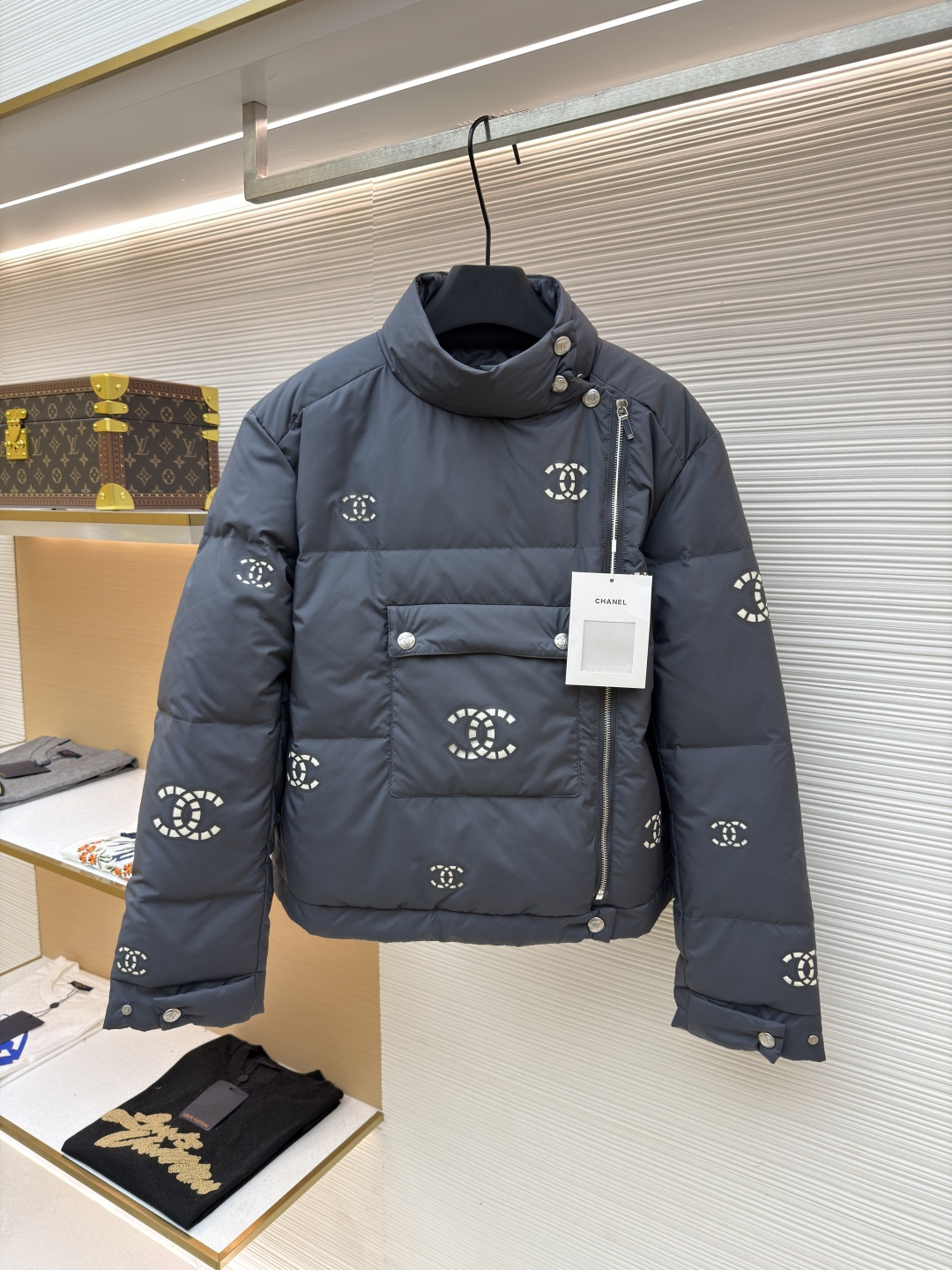 샤넬(CHANEL) 스키웨어 캥거루 포켓 아우터 의류