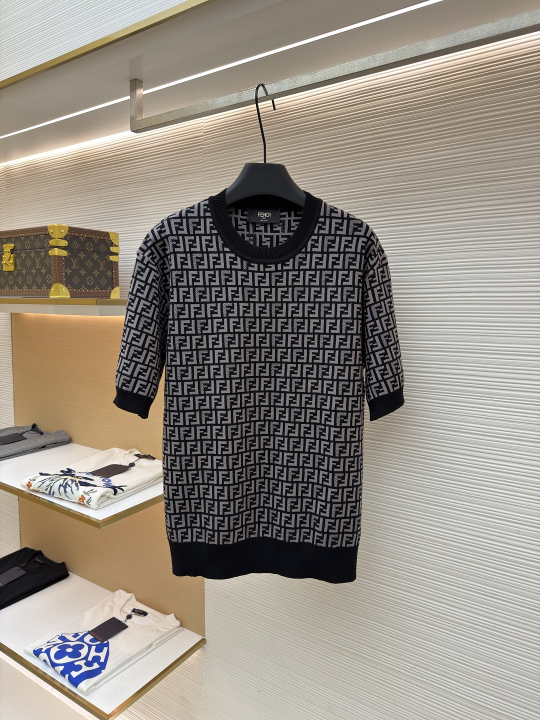 펜디(FENDI) 올오버 FF 자카드 니트 반소매 티셔츠 의류