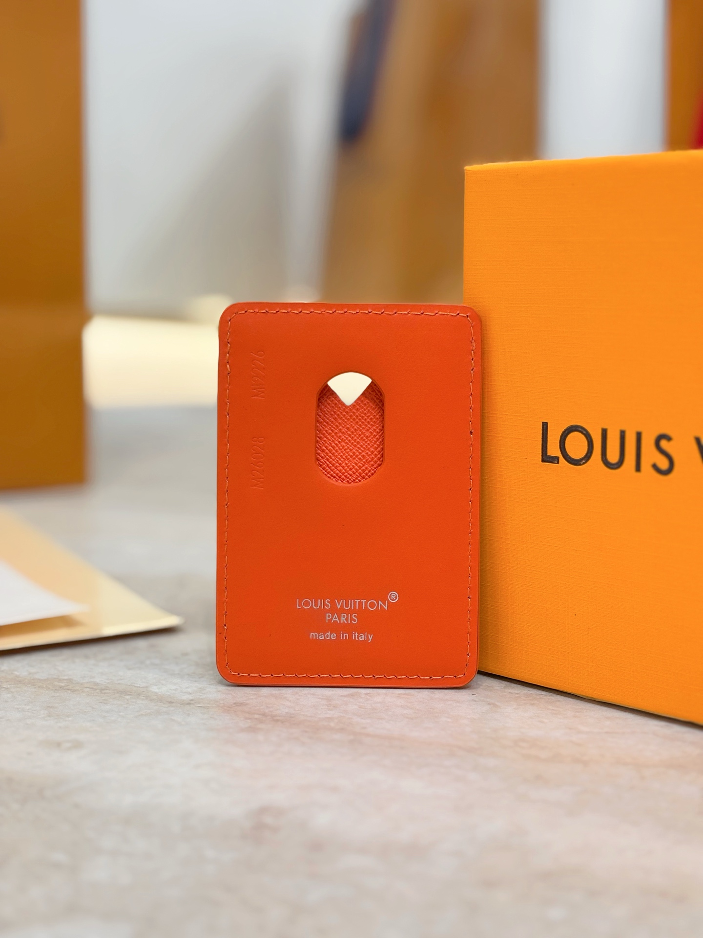 Louis Vuitton LV 루이비통 모노그램 이클립스 오렌지 카드 홀더 지갑 M26028