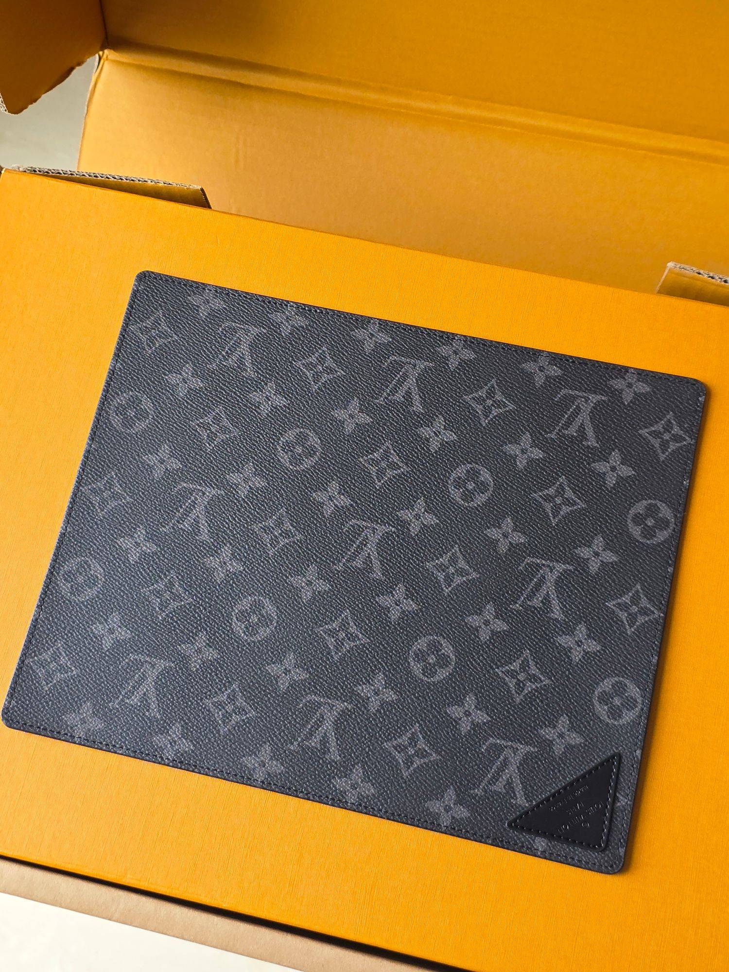 LV 루이비통 모노그램 마우스 패드 GI1567