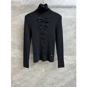 샤넬(Chanel) 입체 리본 부클레 터틀넥 목폴라 니트 의류