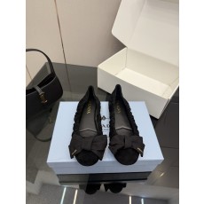 프라다(PRADA) 메리제인 슈즈 신발