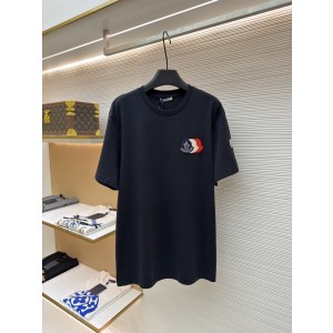 몽클레르(MONCLER) 패치 로고 반소매 티셔츠 의류