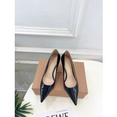 지안비토 로시(Gianvito Rossi) 클래식 토 하이힐 신발