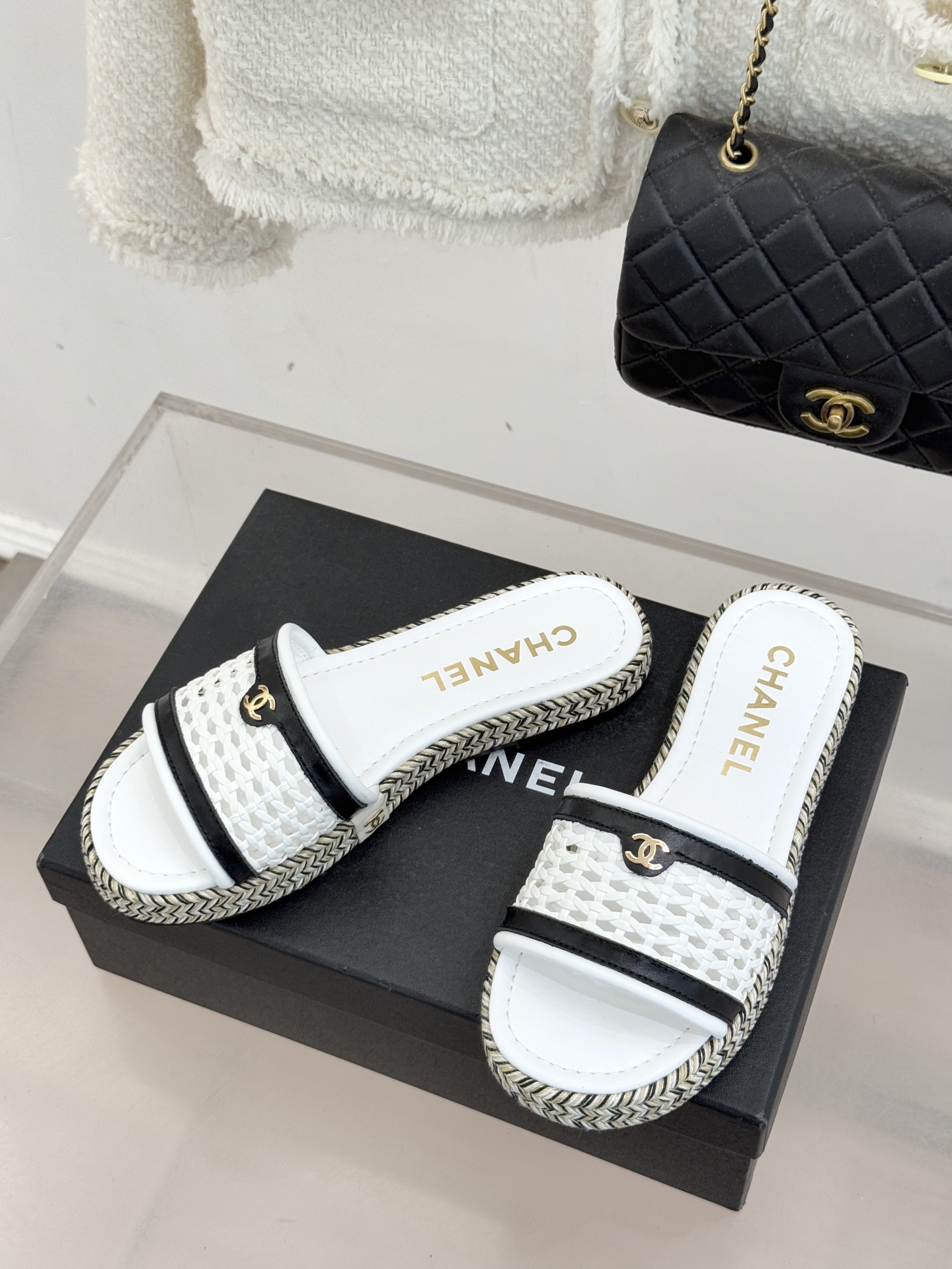 샤넬(CHANEL) 클래식 슬리퍼 신발