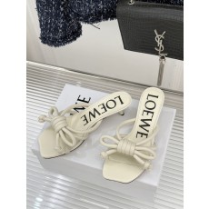 로에베(LOEWE) 리본 캣힐 슬리퍼 신발
