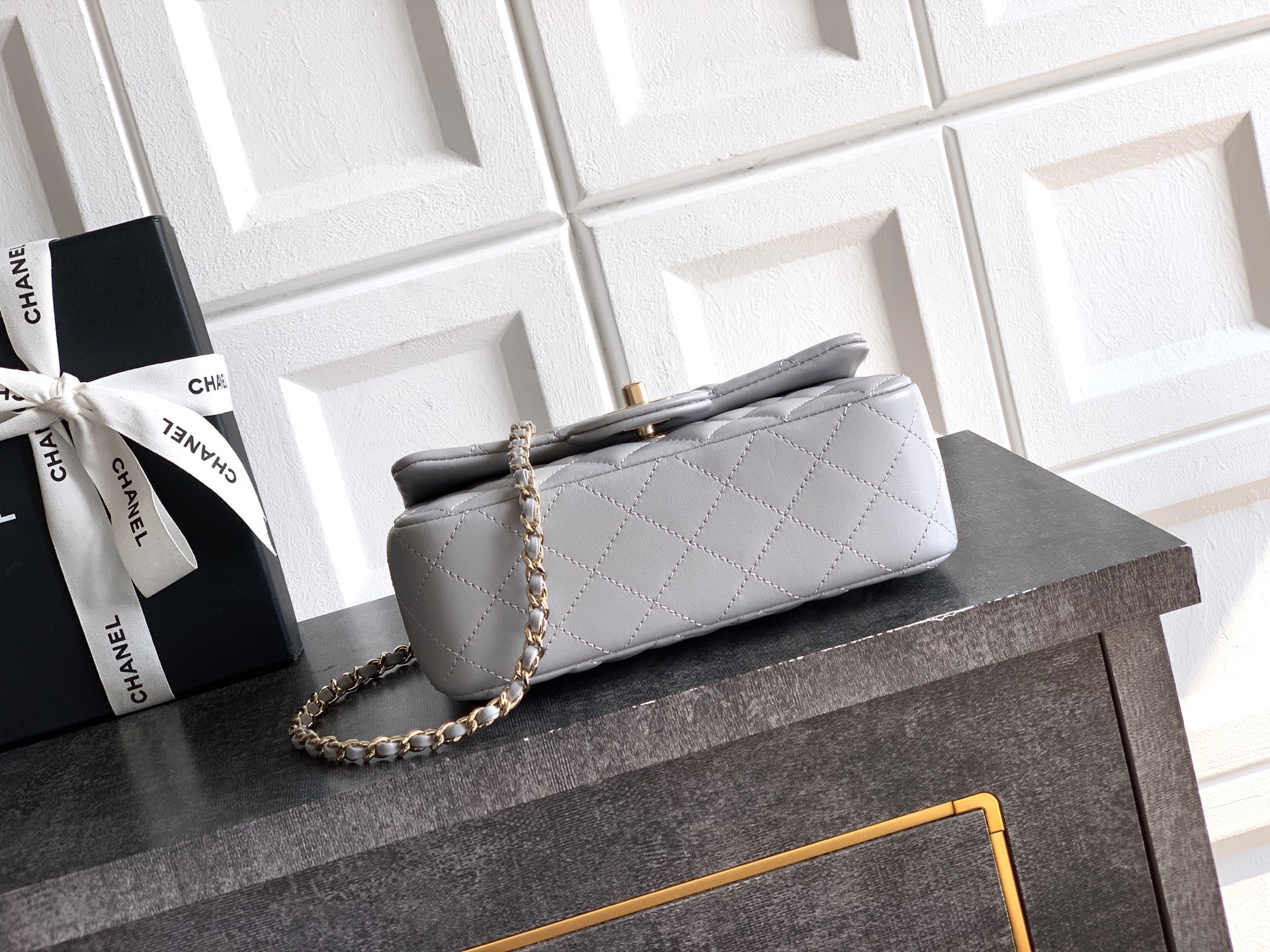 샤넬(Chanel) 미니 CF 핸들백 토트백 숄더백 가방