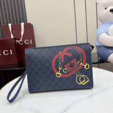 GUCCI 구찌 GG 수프림 인터로킹 G & 홀스빗 클러치 가방 (855581)