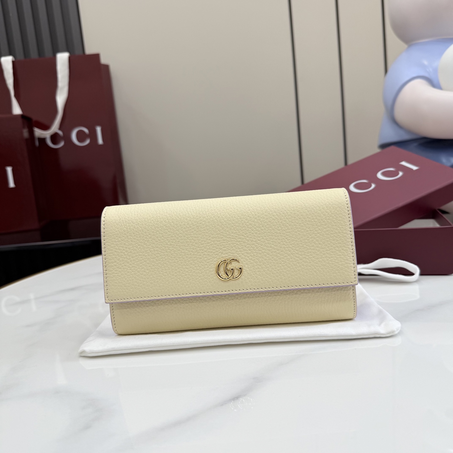 GUCCI 구찌 GG 마몽(Marmont) 바이컬러 장지갑 (456116)