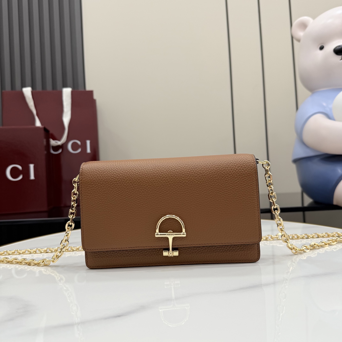 GUCCI 구찌 하프 홀스빗 레더 체인 지갑 월렛 (WOC) - 브라운 (855654)