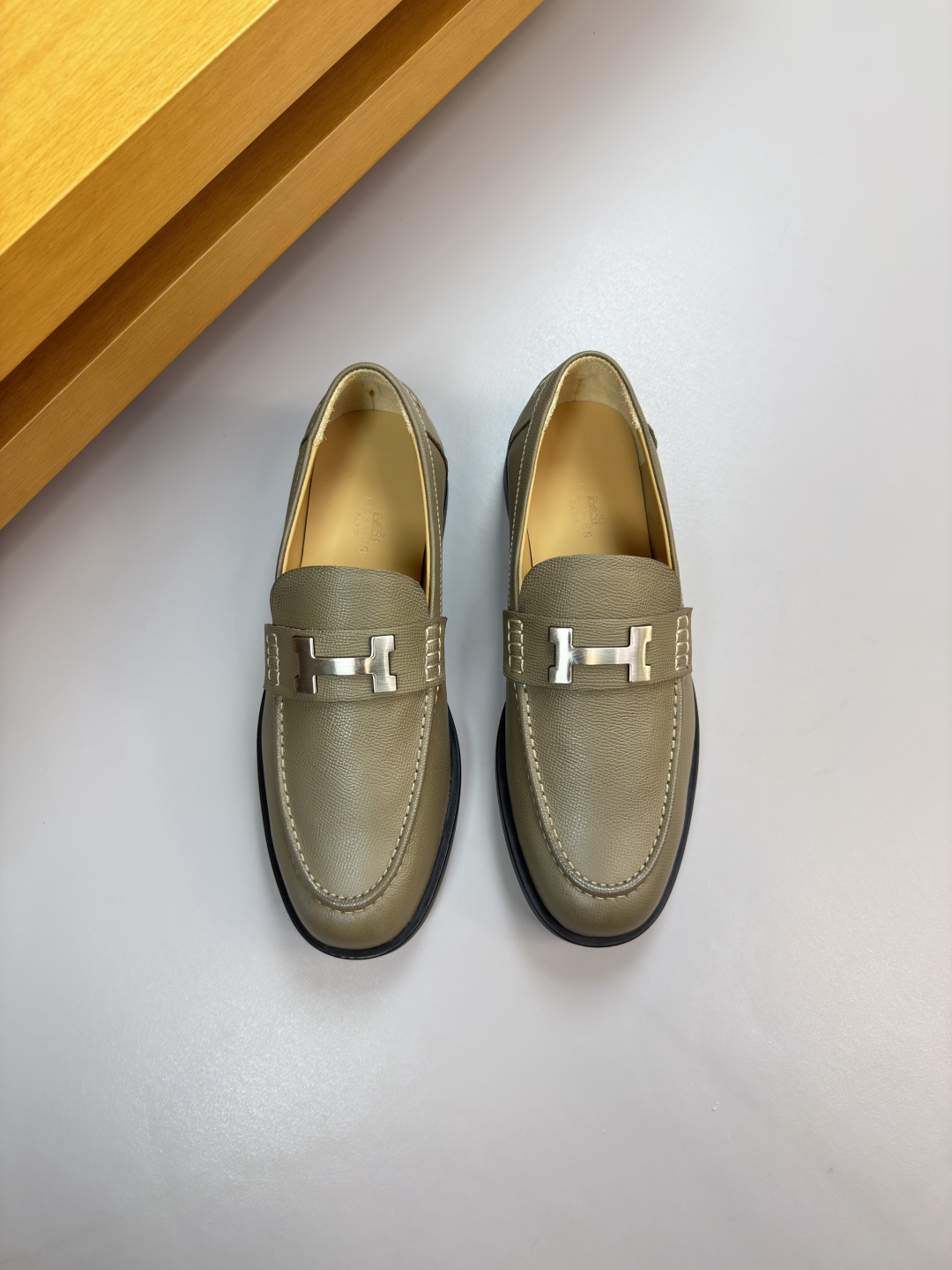 HERMES 에르메스 핸드그레인 레더 드레스 슈즈 구두 신발