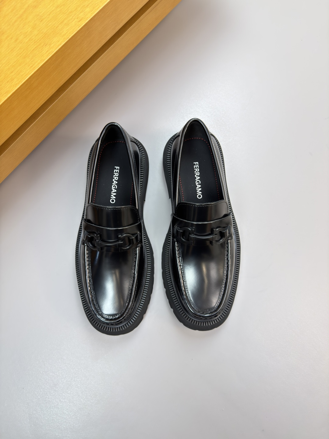 Ferragamo 페라가모 나파 레더 드레스 슈즈 로퍼 구두 신발