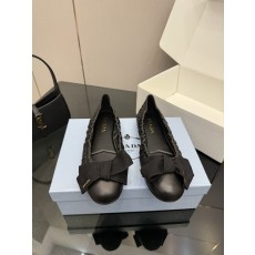 프라다(PRADA) 메리제인 슈즈 신발