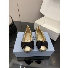 프라다(PRADA) 메리제인 슈즈 신발