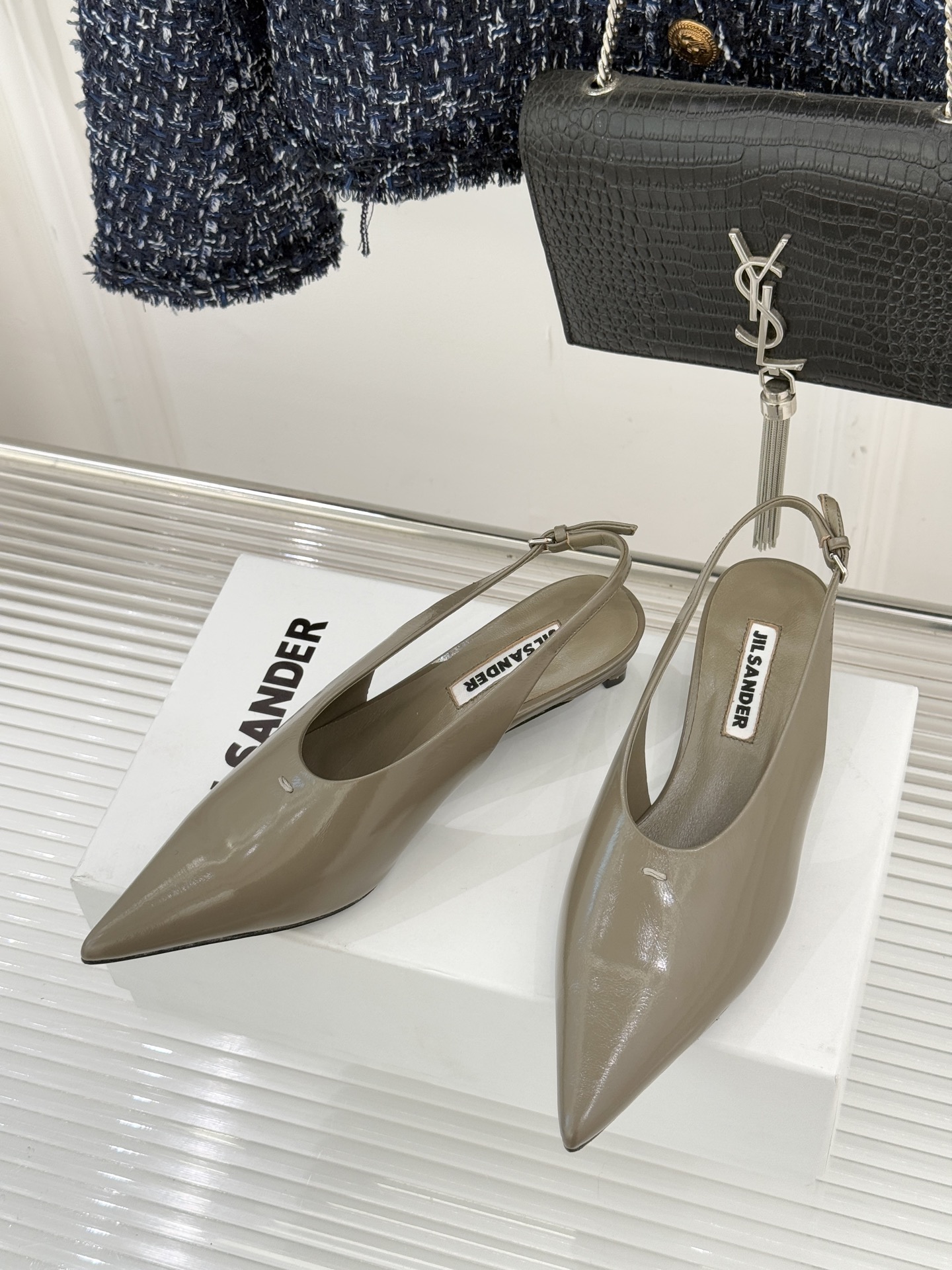 질샌더(Jil Sande) 백오픈 캣힐 샌들 신발