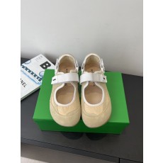 보테가 베네타(Bottega Veneta) 메리제인 캐주얼 스니커즈 신발