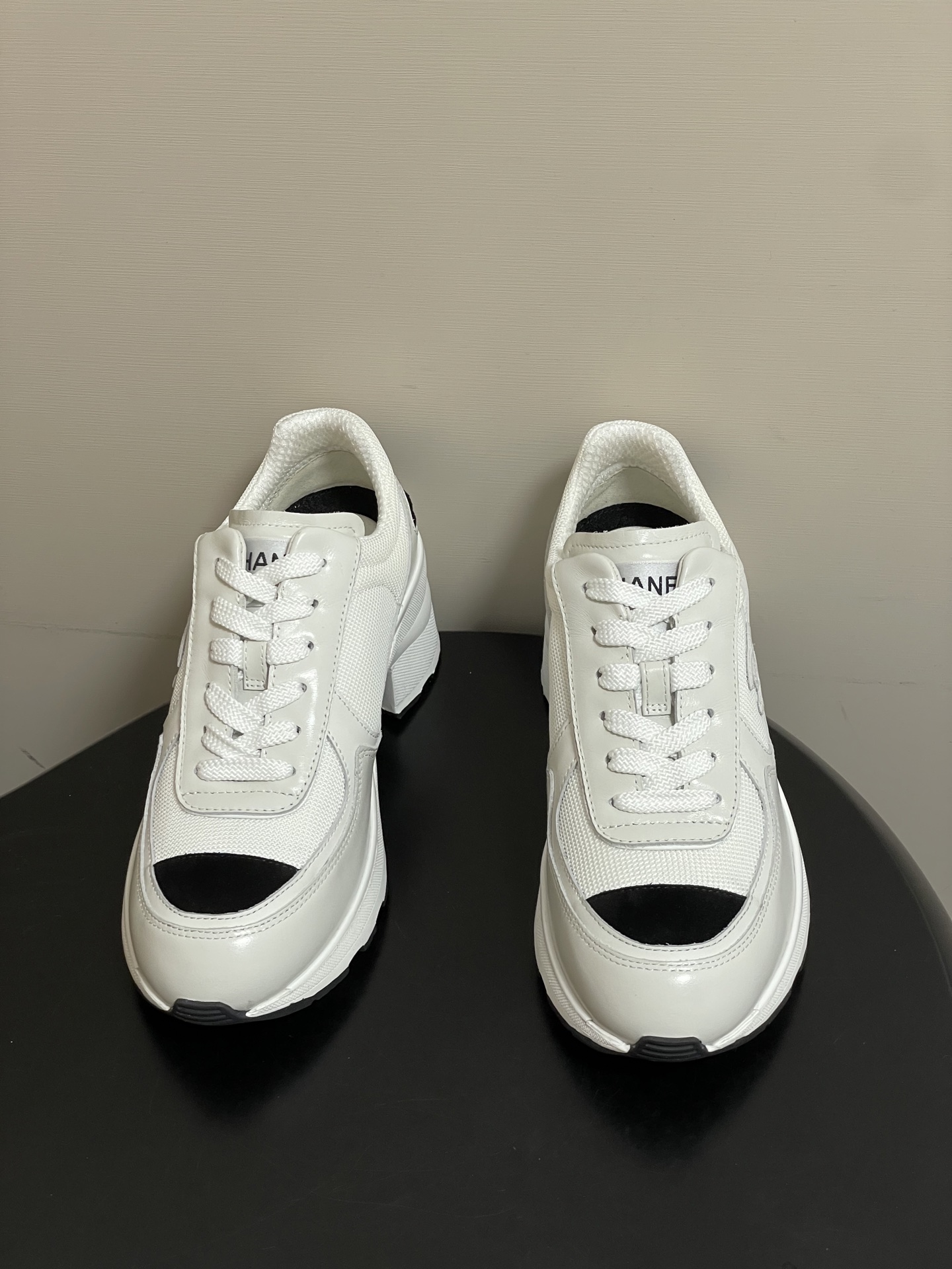 CHANEL 샤넬 25K 하이탑 힐 스니커즈 신발