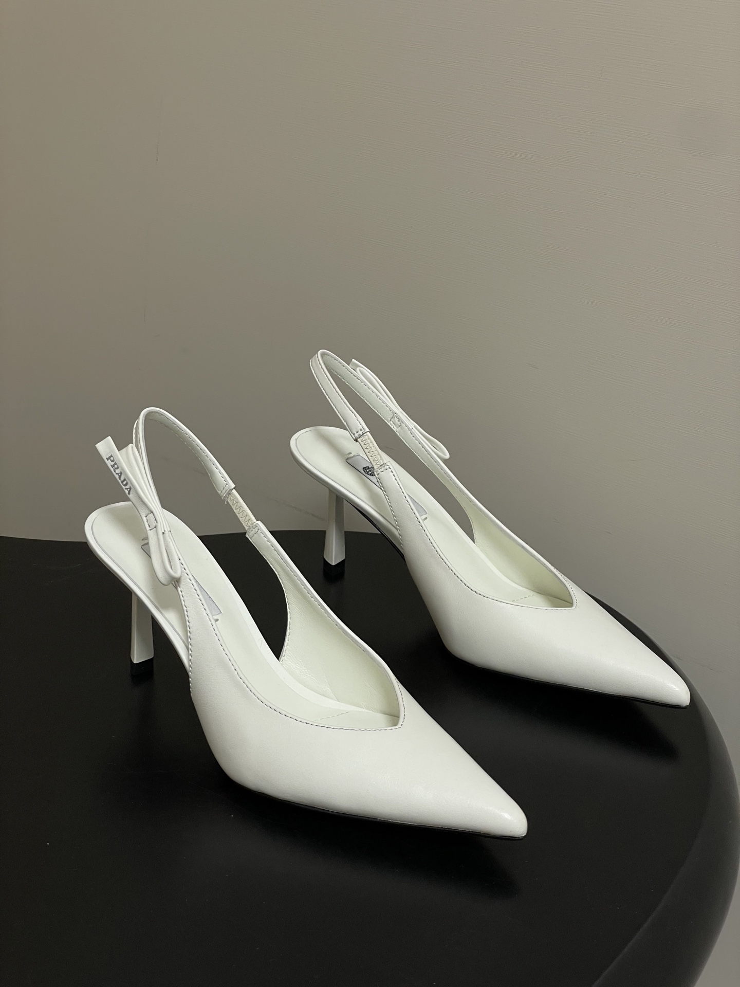 Prada 프라다 런웨이 컬렉션 리본 슬링백 힐 구두 신발