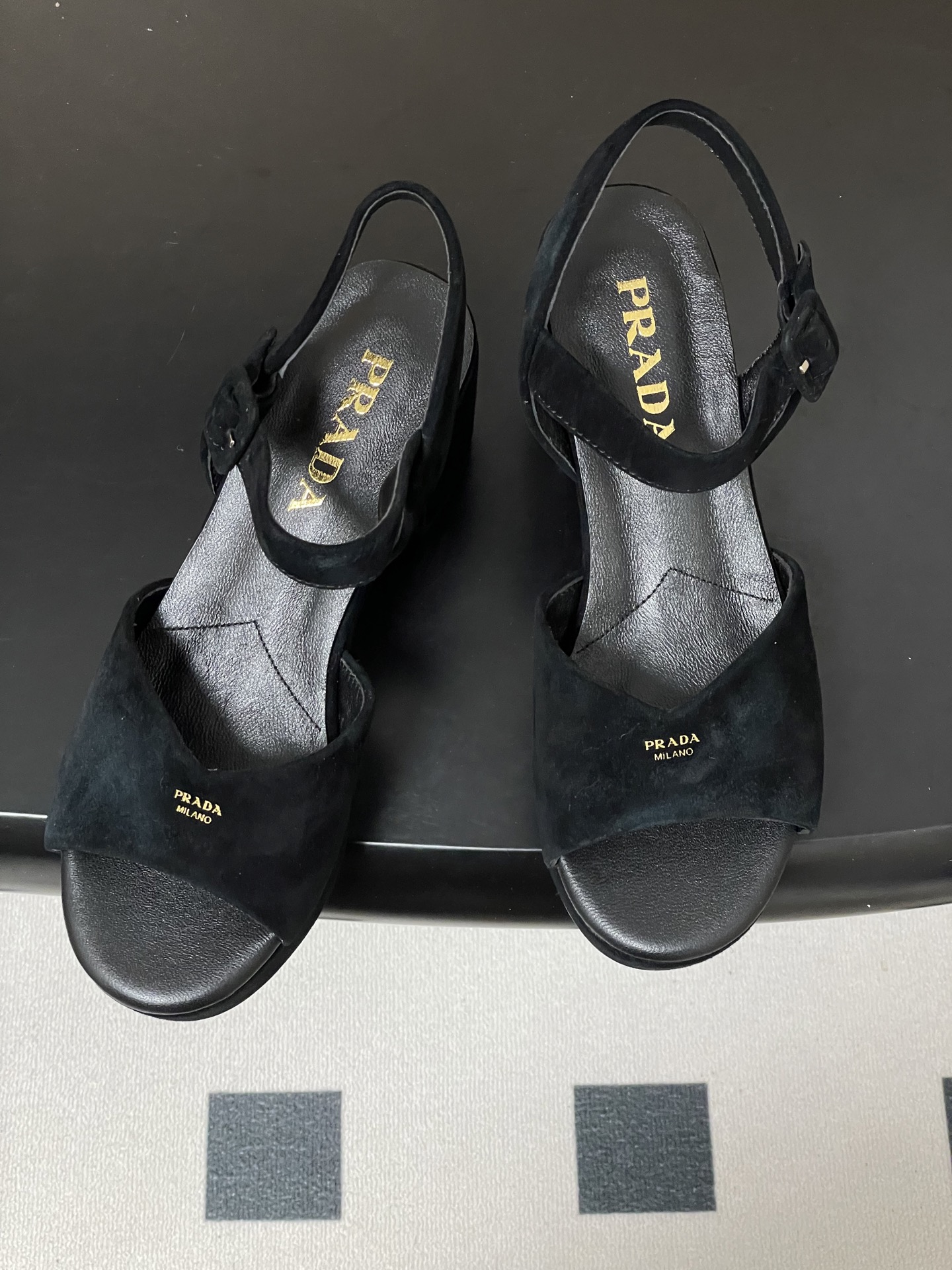 Prada 프라다 26Aw 런웨이 컬렉션 오픈토 플랫폼 구두 샌들 신발