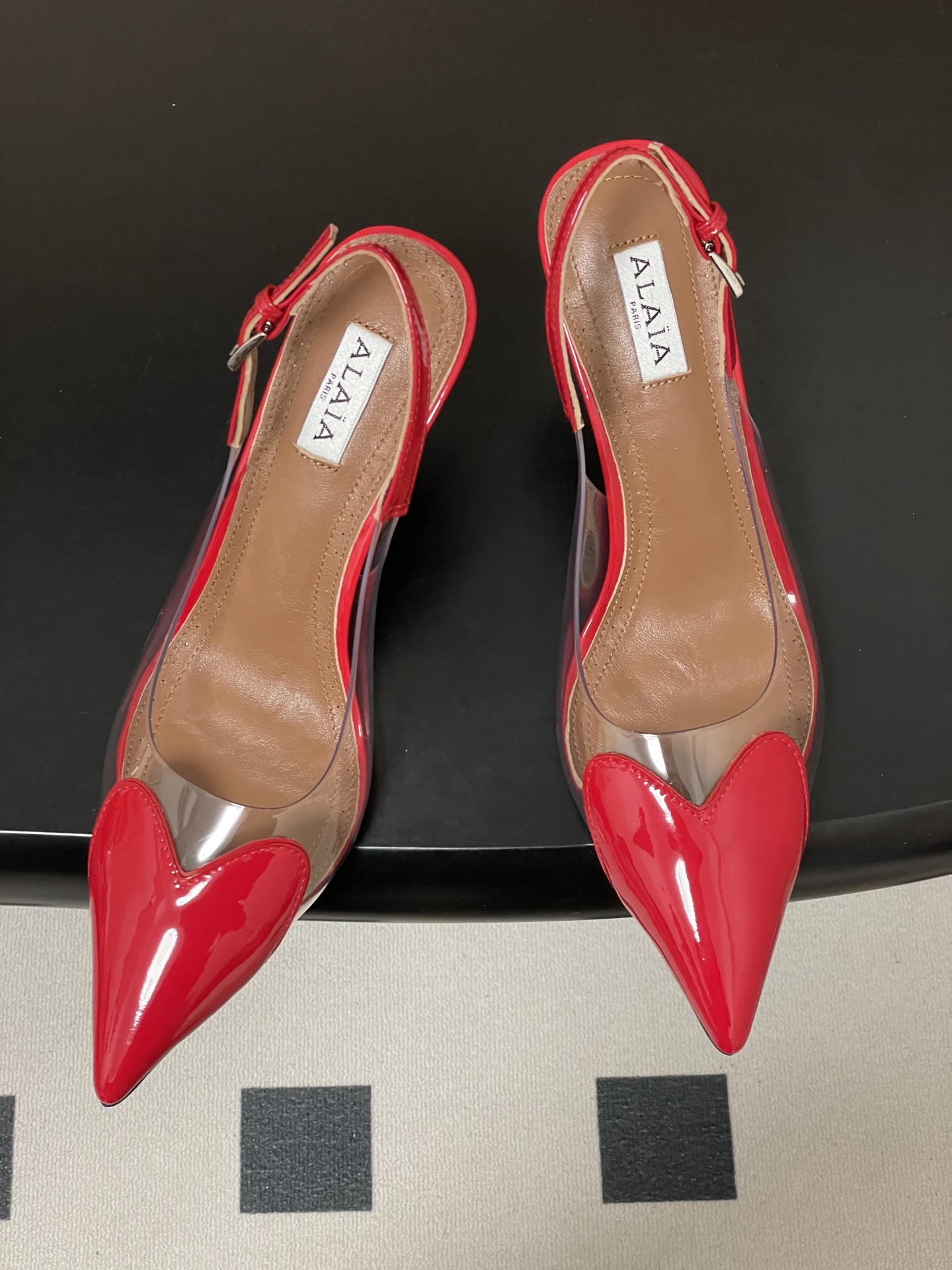 ALAIA 알라이아 26ss HIGH LOVE 하트 뮬 & 샌들 구두 신발