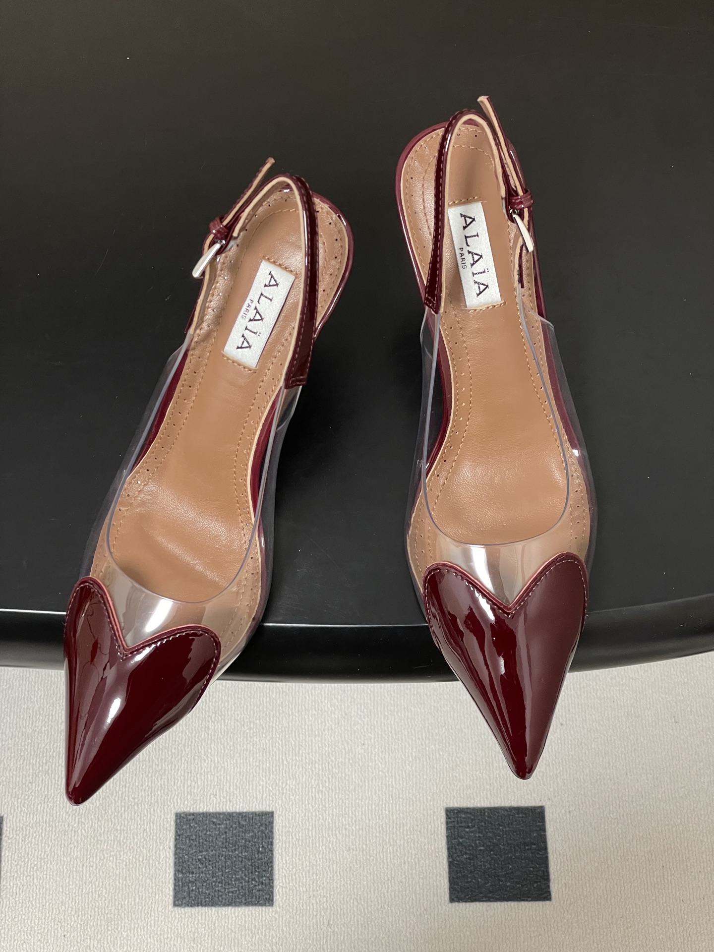 ALAIA 알라이아 26ss HIGH LOVE 하트 뮬 & 샌들 구두 신발