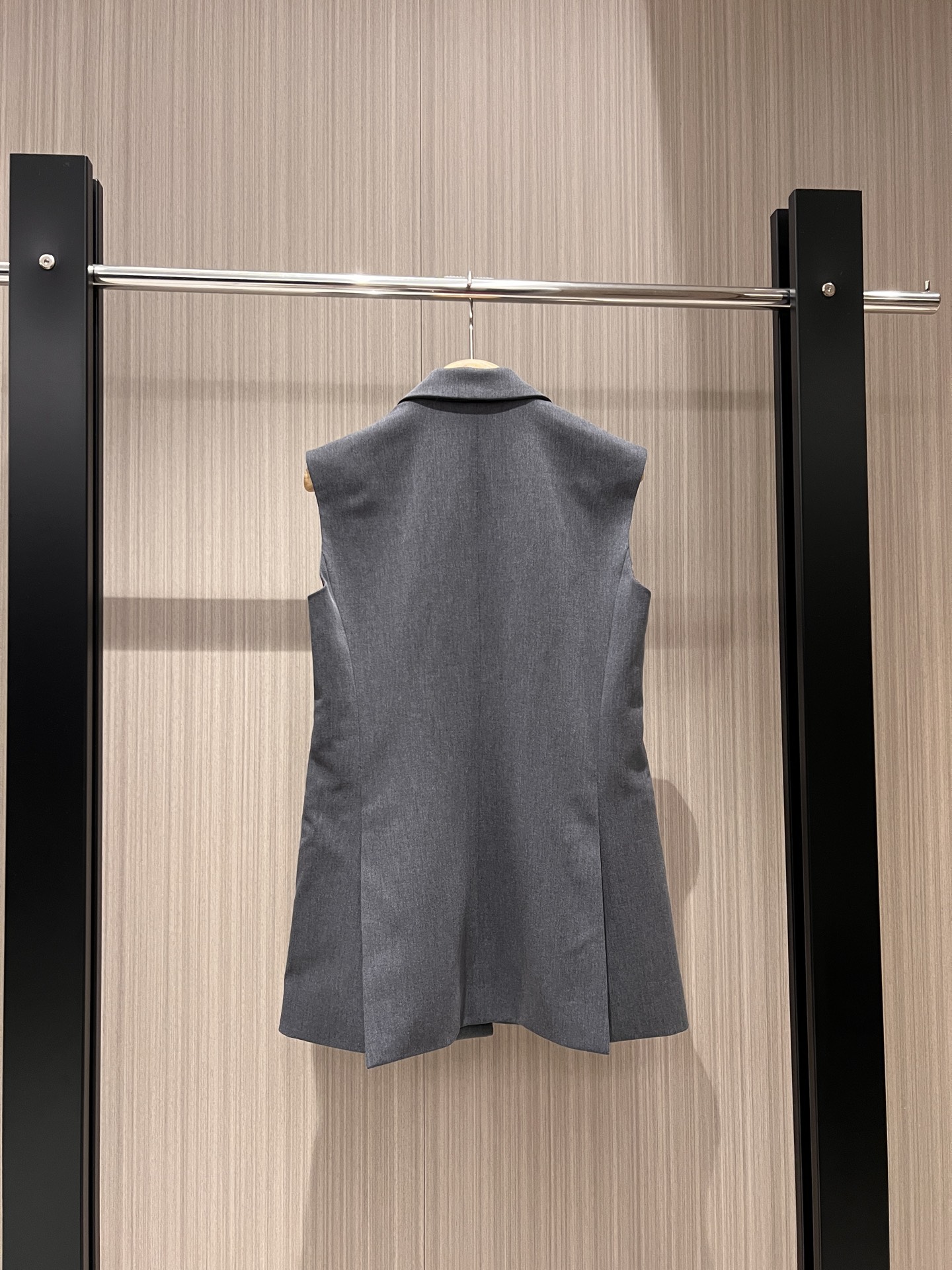 LV 루이비통 모노그램 안감 언밸런스 지퍼 베스트 조끼 민소매 자켓 재킷 의류