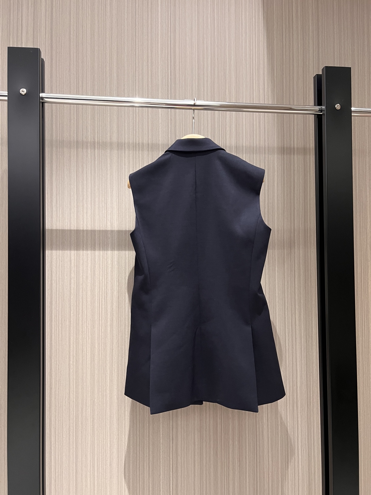 LV 루이비통 모노그램 안감 언밸런스 지퍼 베스트 조끼 민소매 자켓 재킷 의류