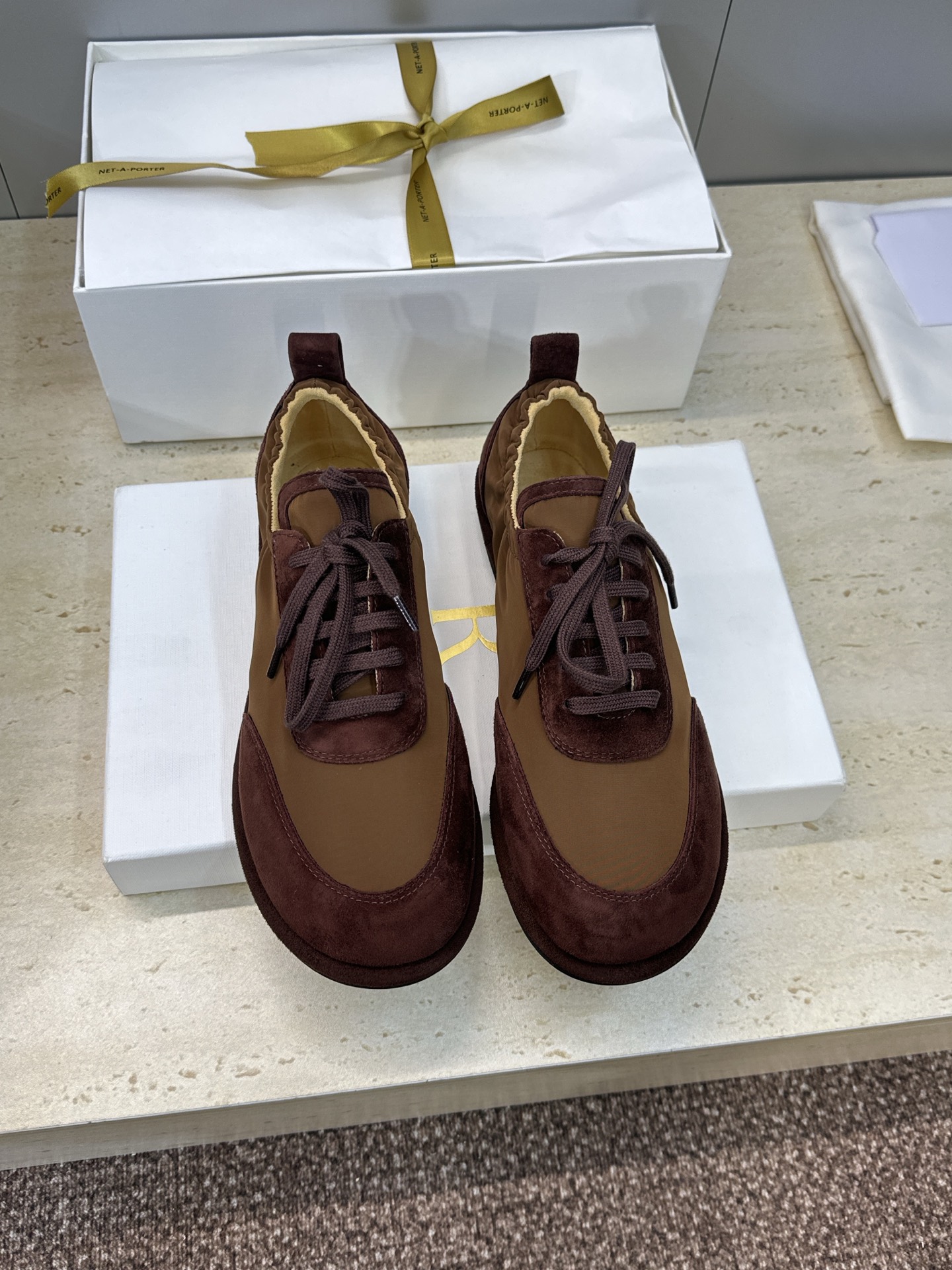 더로우(The Row) 패턴 마모 레이스업 캐주얼 플랫 슈즈 신발