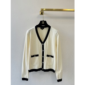 Chanel 샤넬 V넥 가디건 의류