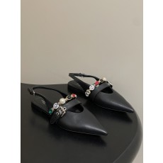 루이비통(LV)  주얼 체인 백스트랩 플랫 샌들 신발