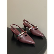 루이비통(LV)  주얼 체인 백스트랩 미들힐 샌들 신발