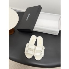 샤넬(CHANEL) 클래식 더블 C 로고 슬리퍼 신발