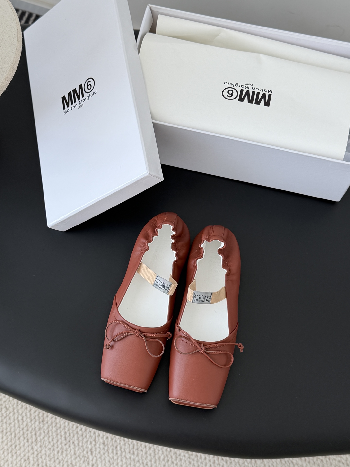 [Maison Margiela] MM6 메종 마르지엘라 스퀘어 토 리본 발레리나 단화 플랫 슈즈 신발