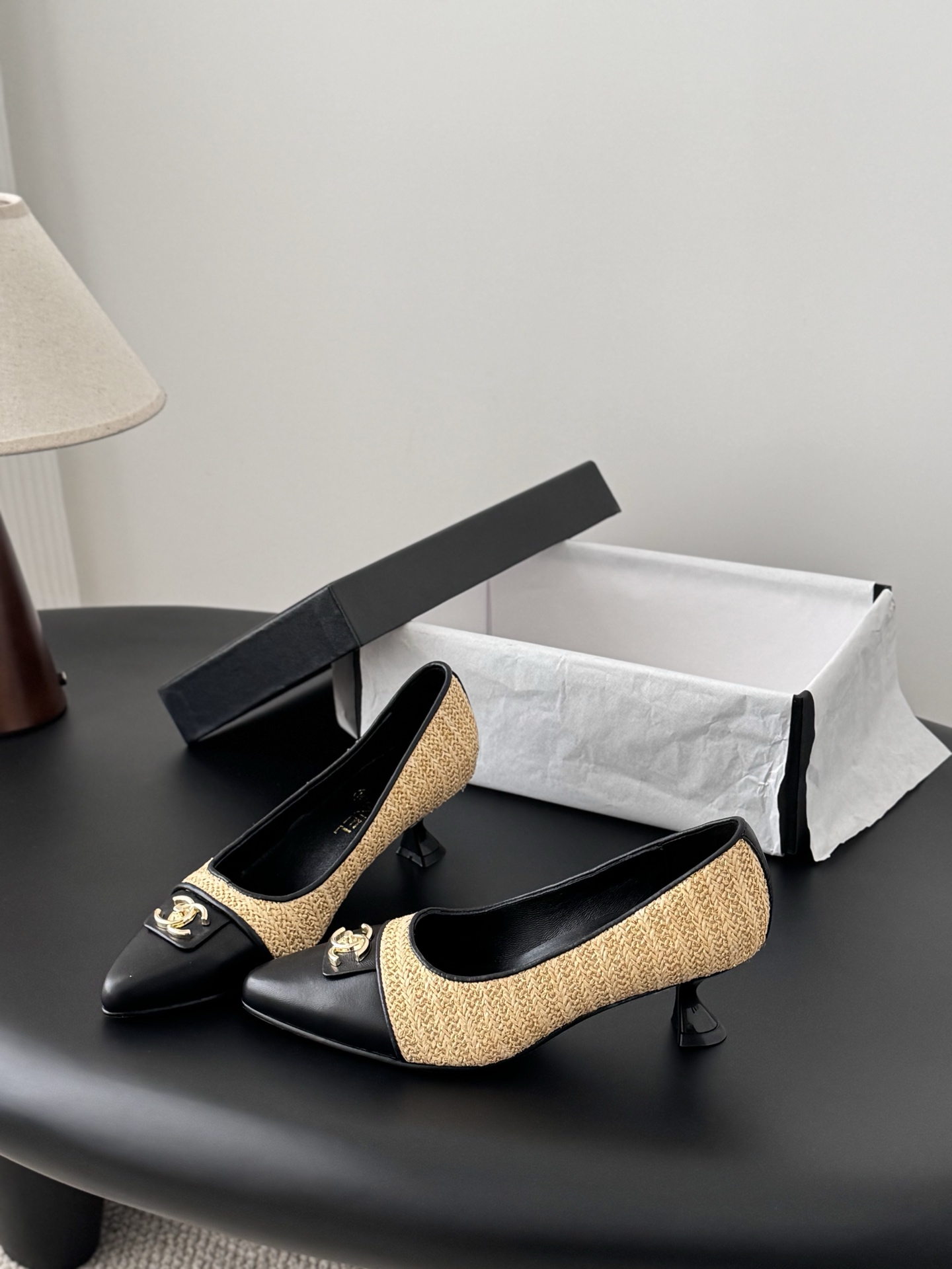 [Chanel] 샤넬 빈티지 시리즈 클래식 펌프스 구두 신발