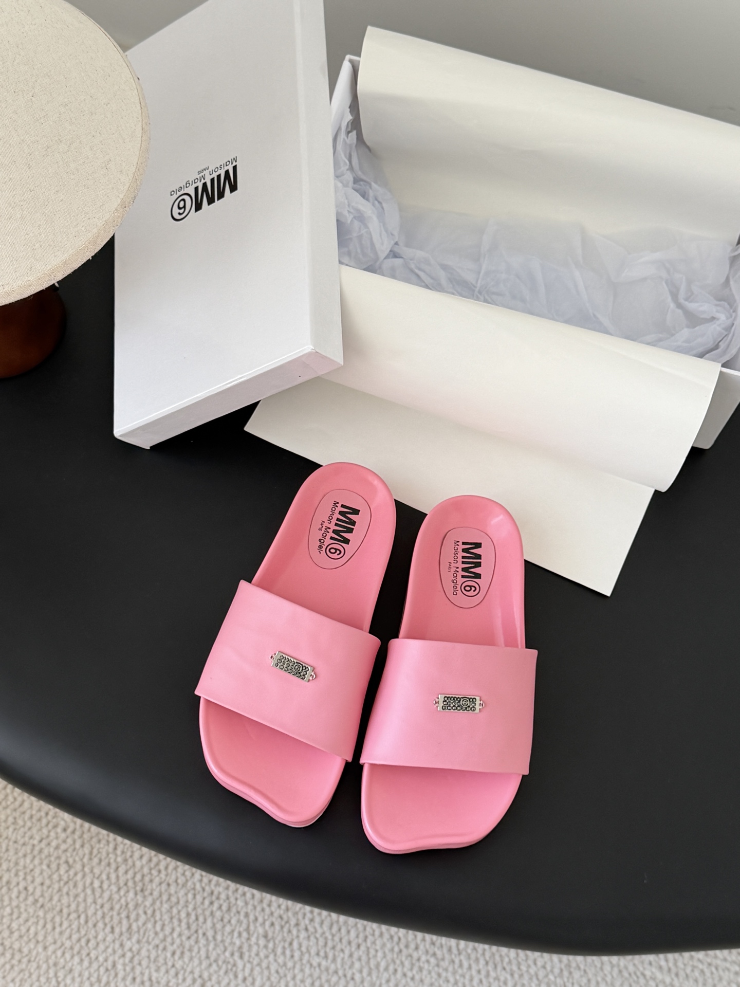 Maison Margiela MM6 메종 마르지엘라 타비(Tabi) 뮬 슬리퍼 신발