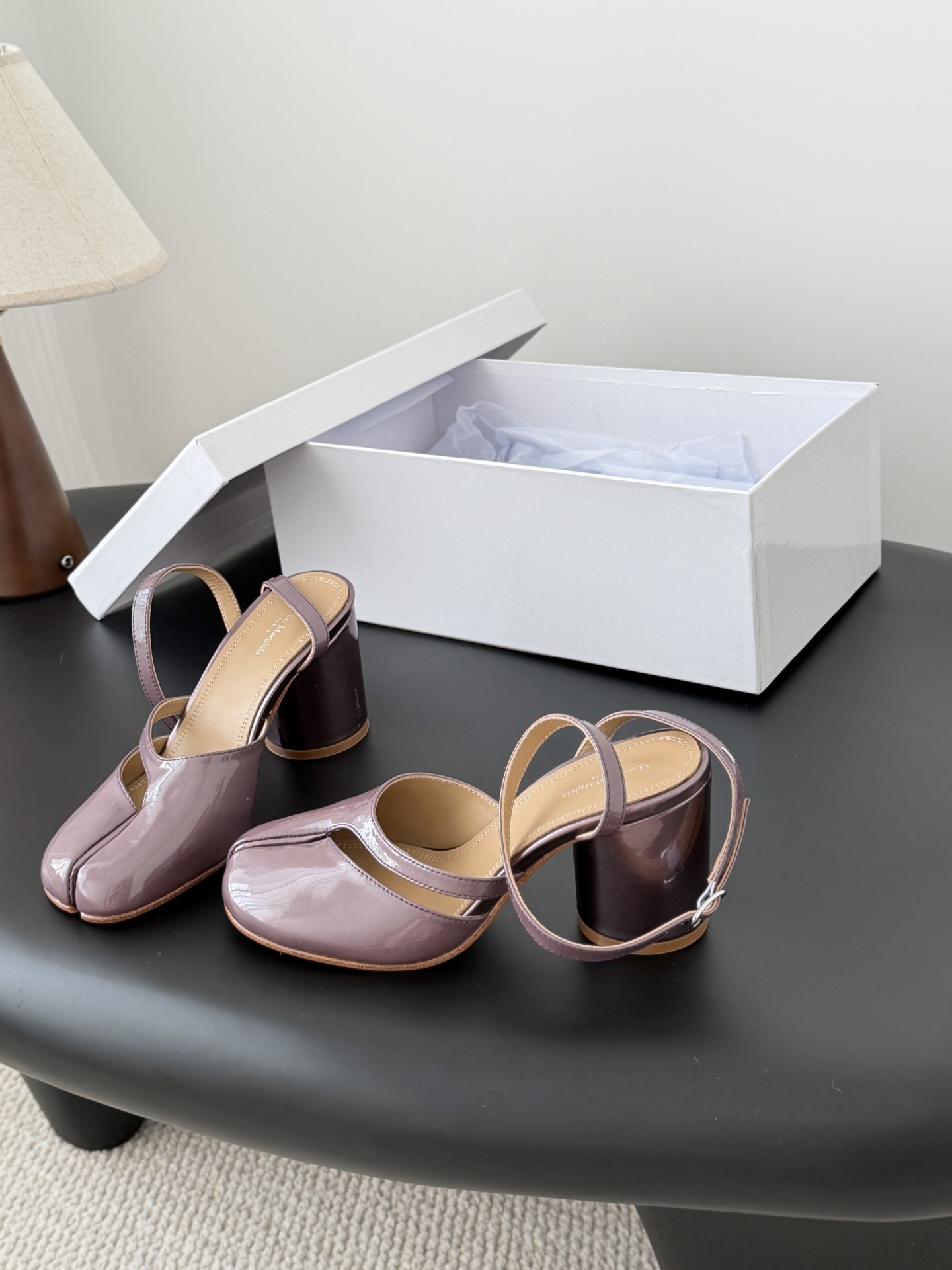 Maison Margiela MM6 메종 마르지엘라 타비(Tabi) 펌프스 힐 샌들 신발