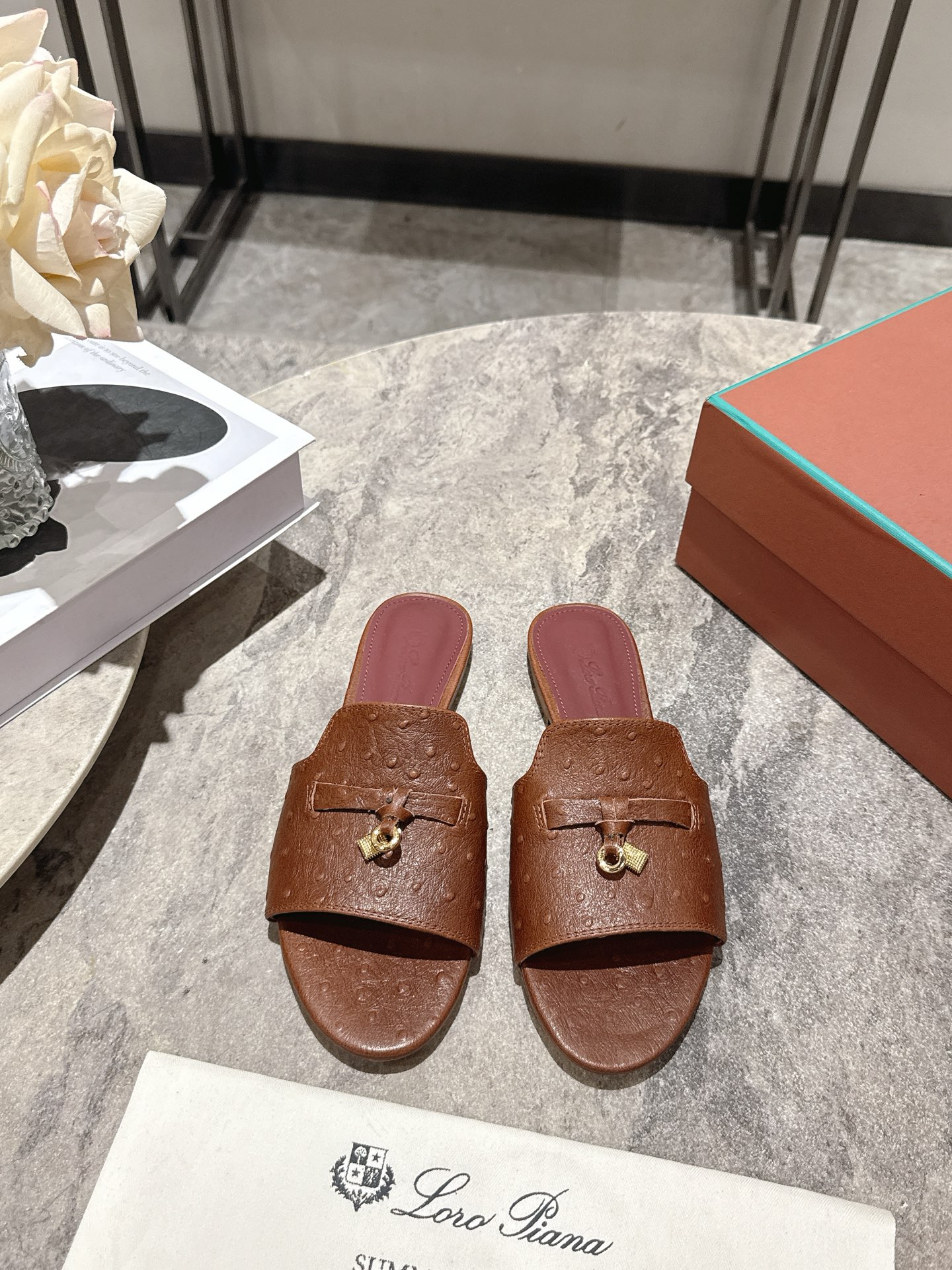 Loro Piana LP 로로 피아나 클래식 플랫/굽 뮬 슬리퍼 신발