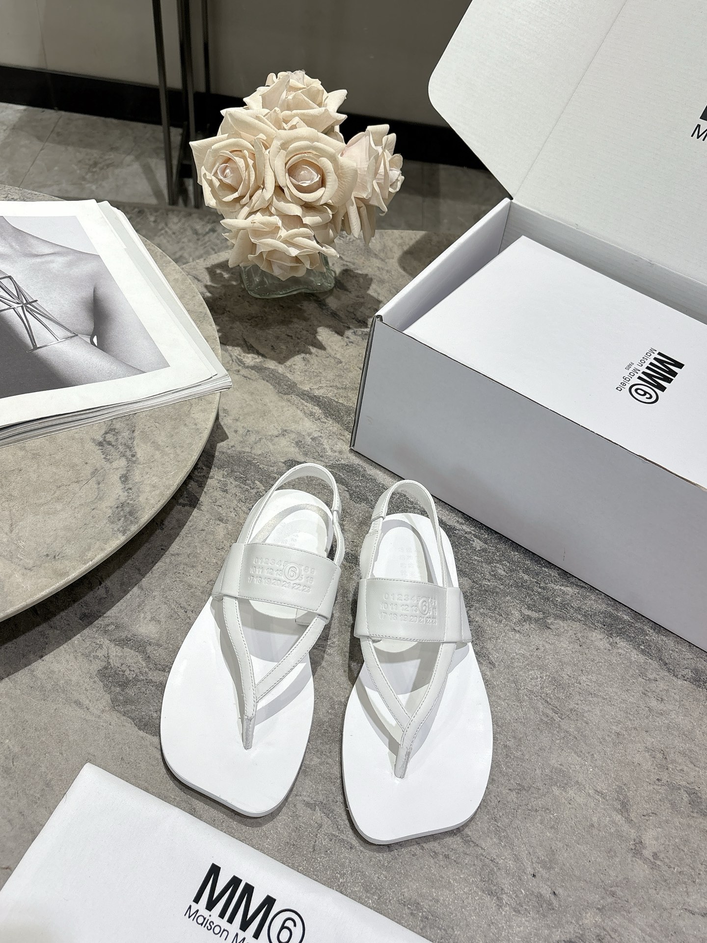 Maison Margiela MM6 메종 마르지엘라 애플토 플립플랍 샌들 슬리퍼 신발