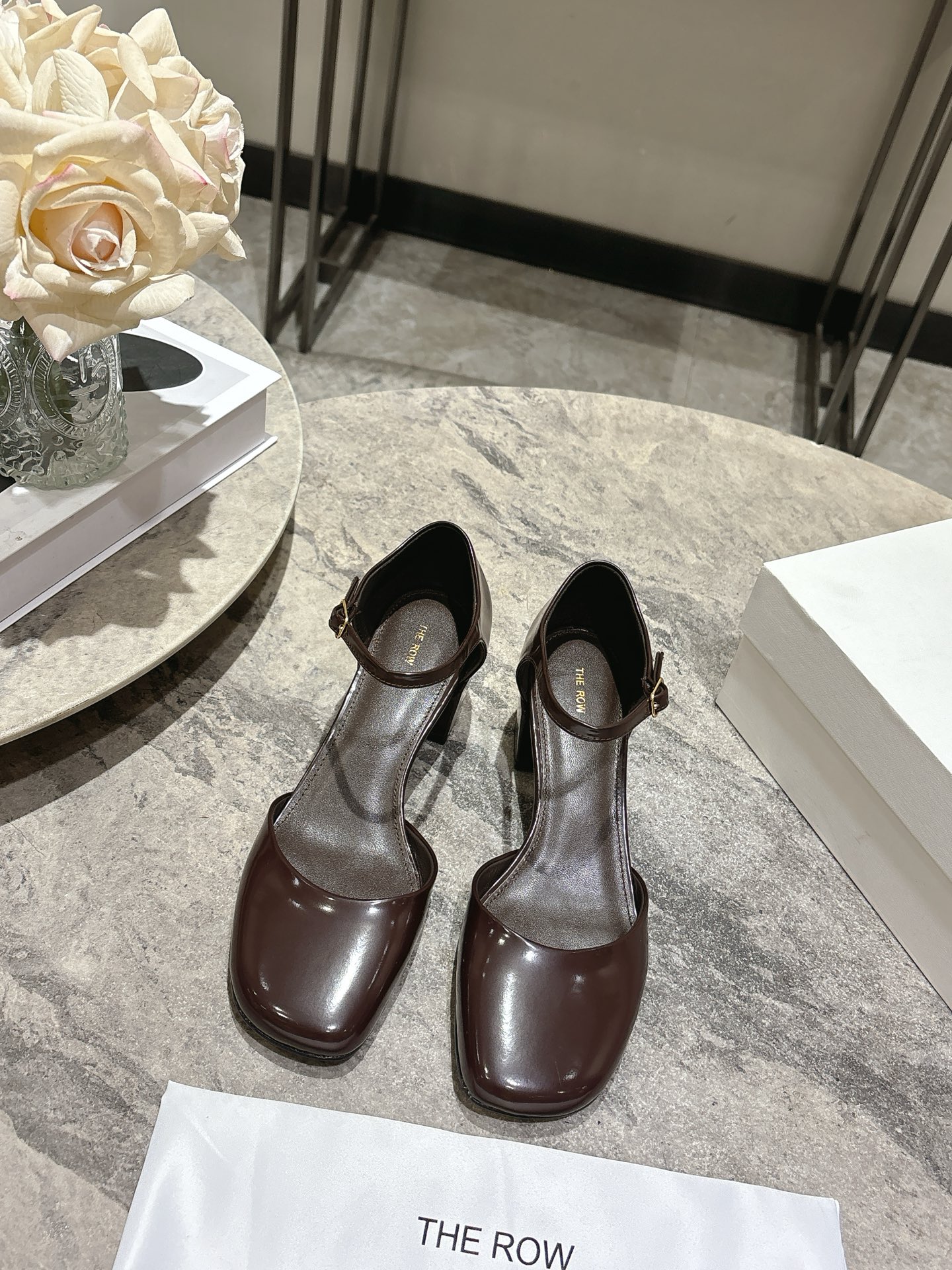 The Row TR 더 로우 라운드 미들 힐 마리제인 펌프스 구두 신발