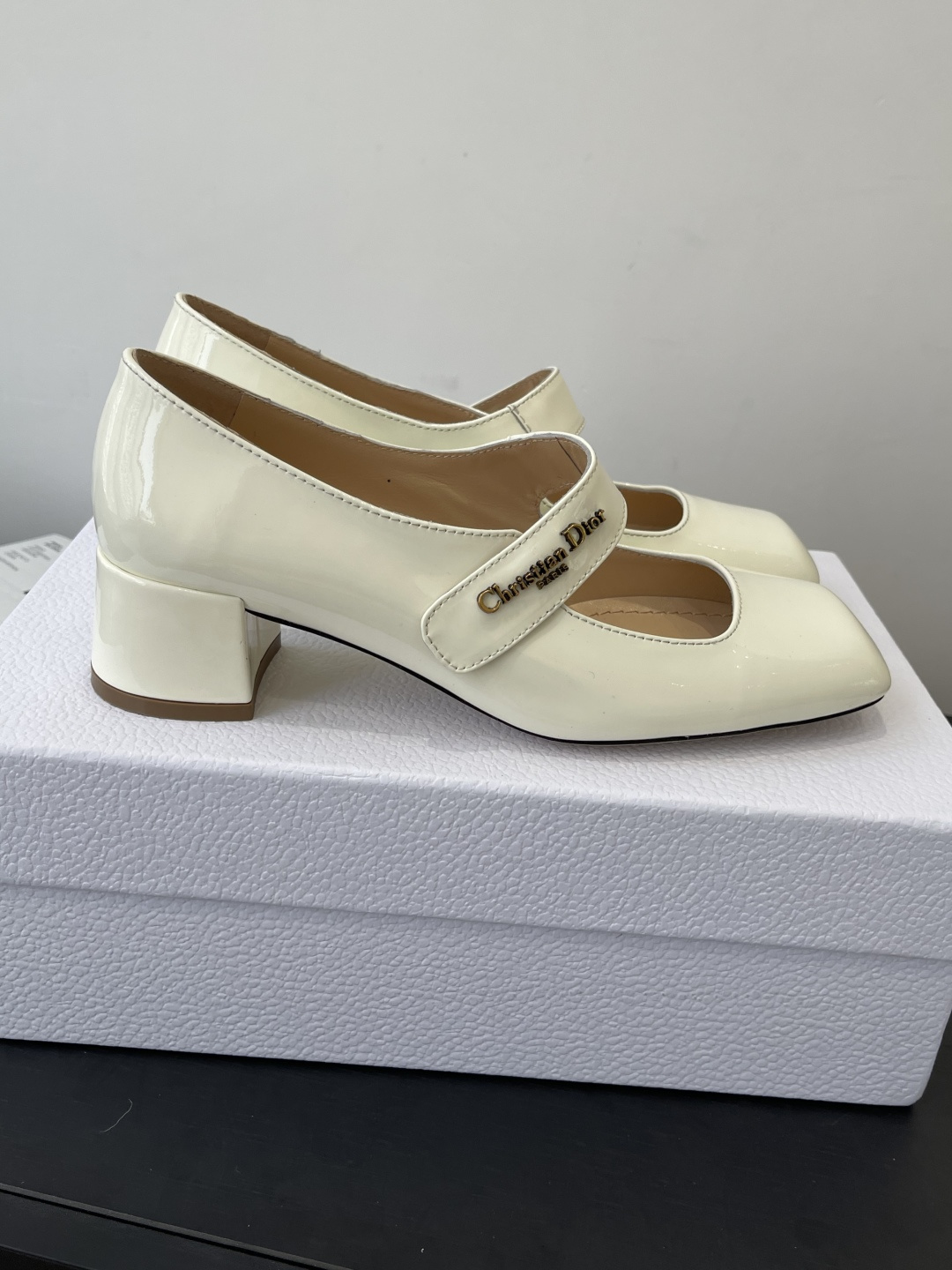 Dior CD 디올 페이턴트 마리제인 펌프스 구두 신발