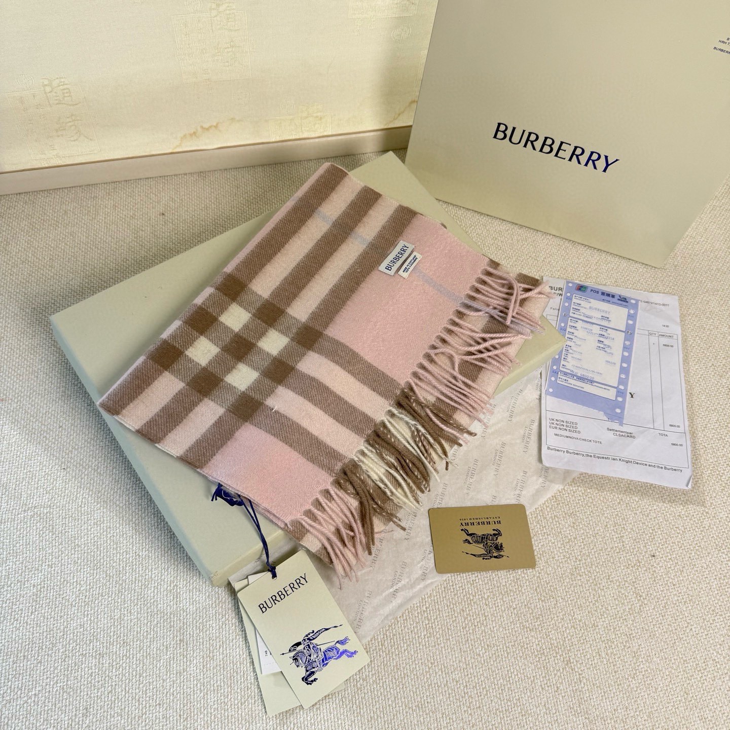 버버리(Burberry) 클래식 체크 캐시미어 머플러 목도리 스카프