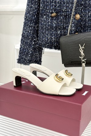 Gucci 구찌 클래식 더블G 메탈릭 청키 힐 슬리퍼 샌들 신발