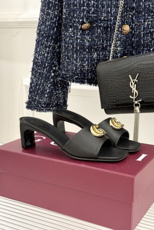 Gucci 구찌 클래식 더블G 메탈릭 청키 힐 슬리퍼 샌들 신발