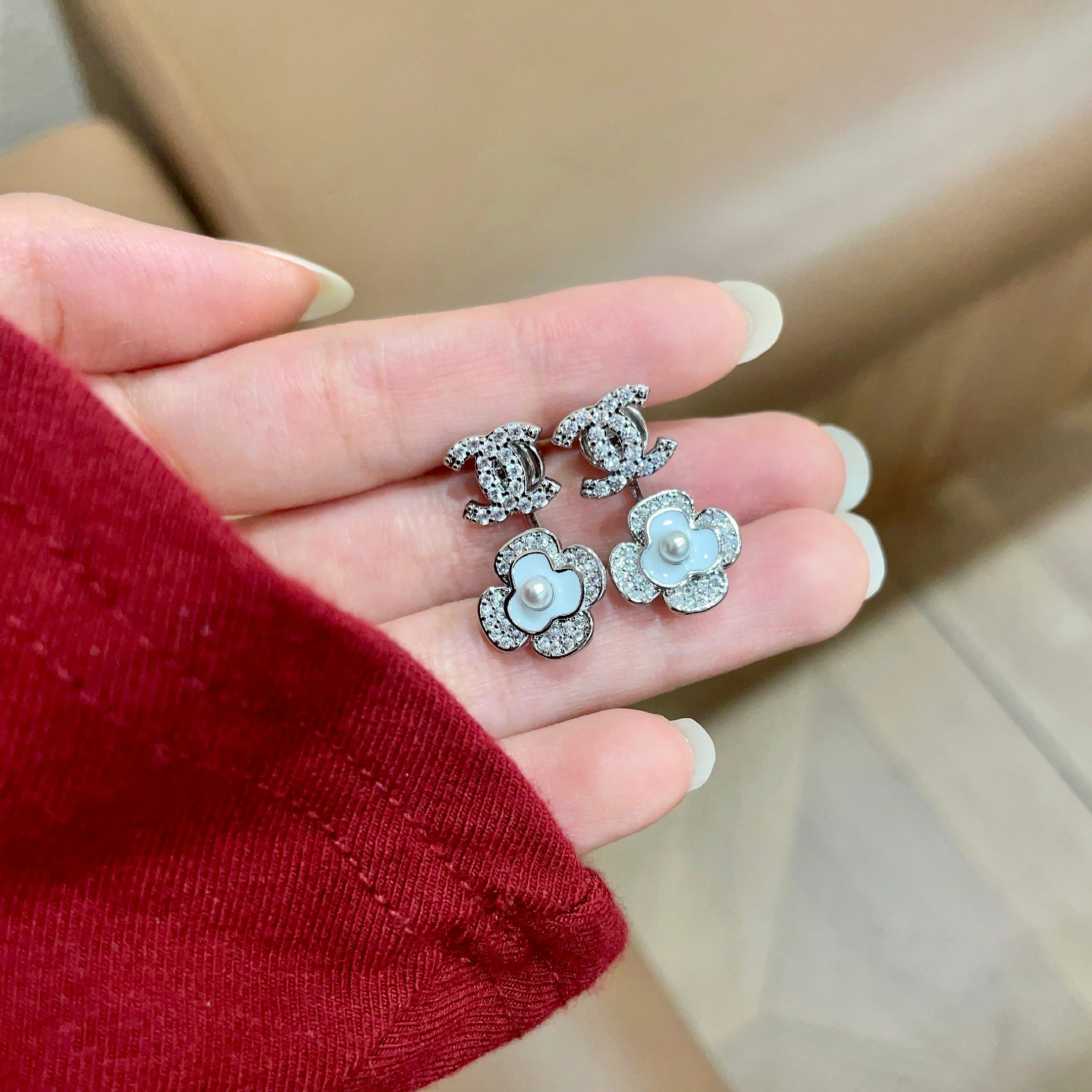 샤넬(CHANEL) 더블C 플라워 귀걸이 악세사리