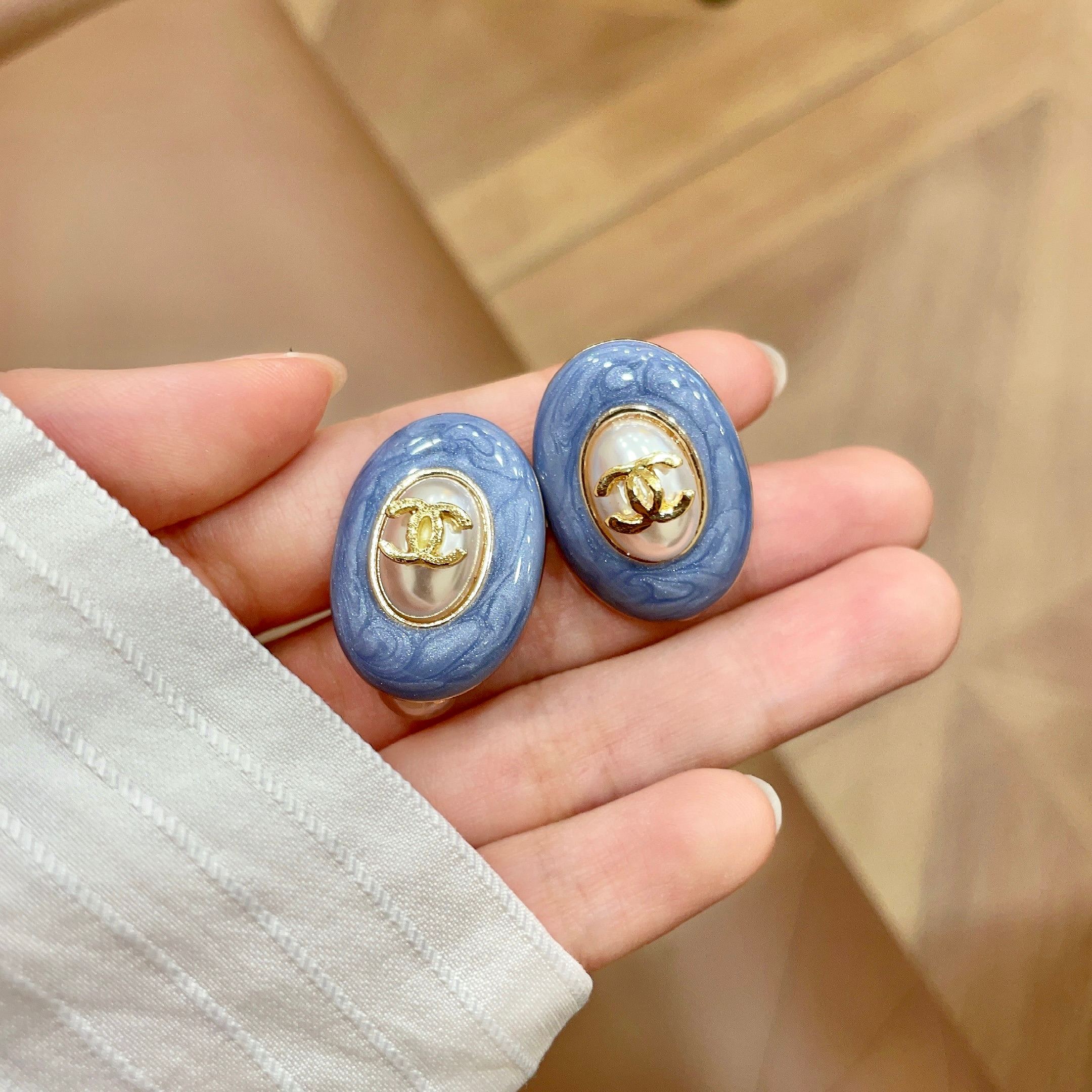 샤넬(CHANEL) 이어클립 귀걸이 악세사리